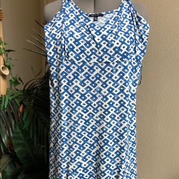 Anne Klein Dresses & Skirts - 🇺🇸 Anne Klein Sleeveless Blue and White Dress, Size S
